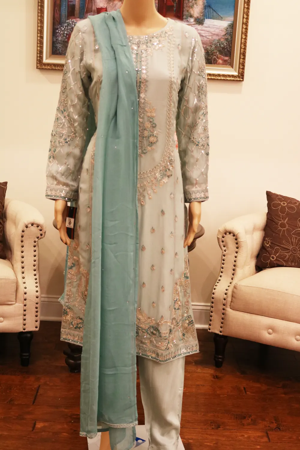 3 pc dress Shirt, Dupatta and Trouser in Chifon with Thread and Tilla work
